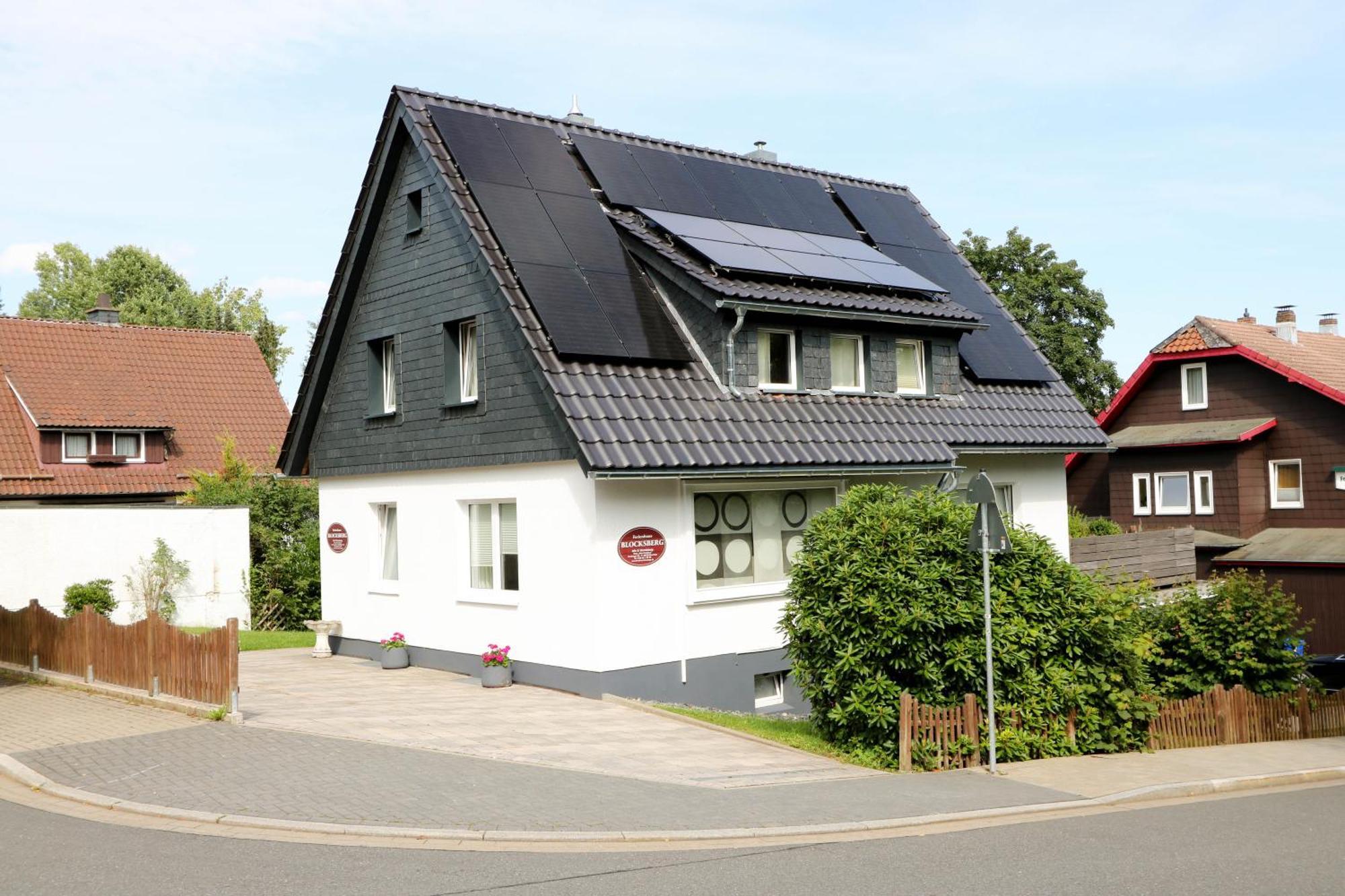 Ferienhaus Blocksberg ブラウンラーゲ エクステリア 写真